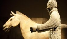 la historia del antiguo caballo de troya chino