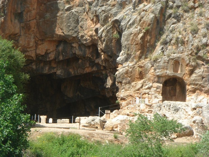 Cueva de Pan, en Banias