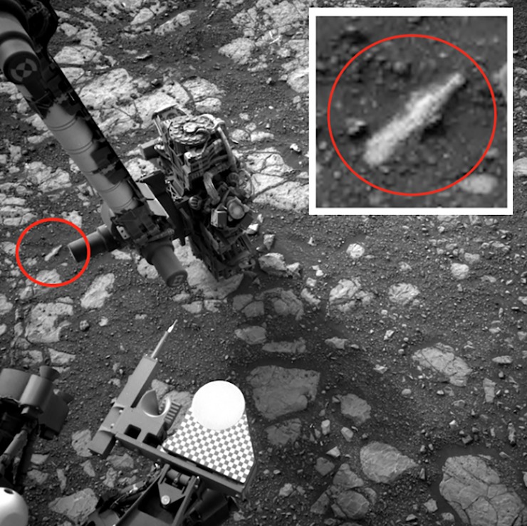La NASA apaga el rover Curiosity después de descubrir una botella en Marte?